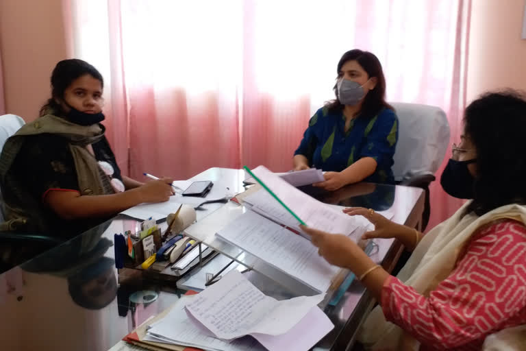 girl who questioned Minister Tulsi Silavat complained to State Women Commission in bhopal