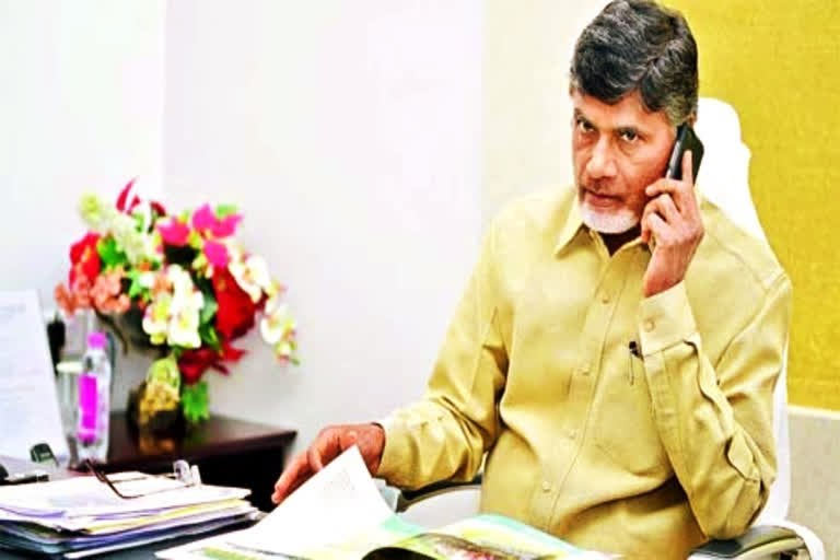 chandra-babu-phone-call-to-tdp-social-media-activist