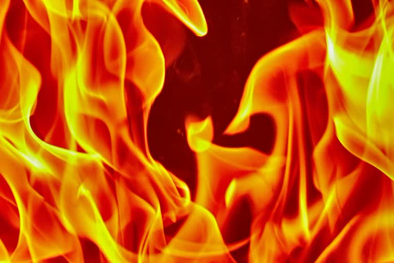 Fire breaks out at I&B Ministry Office in Shastri Bhawan