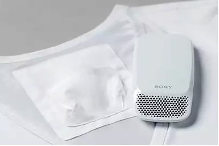 wearable air conditioner reon pocket from sony