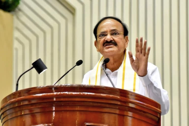 Vice President M Venkaiah Naidu addresses