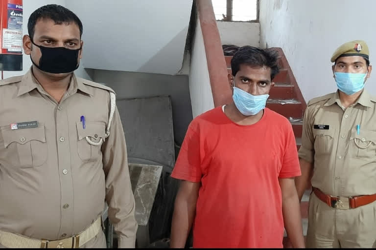 husband arrested for killing his wife in noida