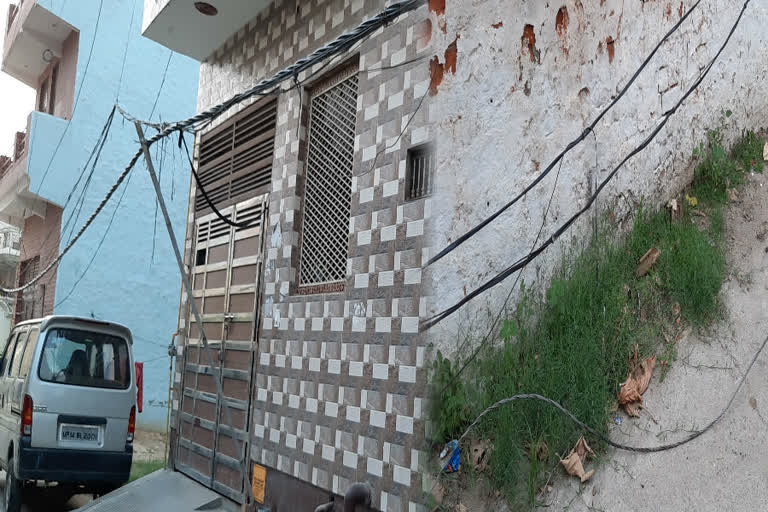 Residents of Friends Colony upset over lack of electrical wires and poles in Muradnagar