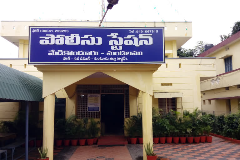 3 cases found in tadikonda constituency and one person in medikonduru ci in guntur district