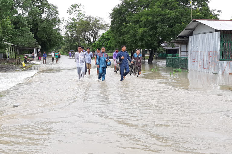 বানত আবদ্ধ ৩৩ জন লোকক উদ্ধাৰ চিৰাং জিলা প্ৰশাসনৰ