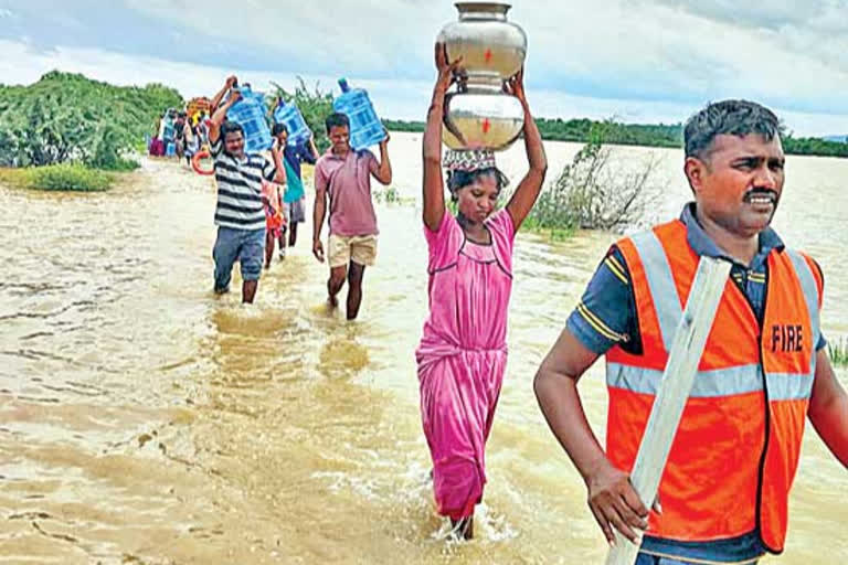 floods in west godavari district