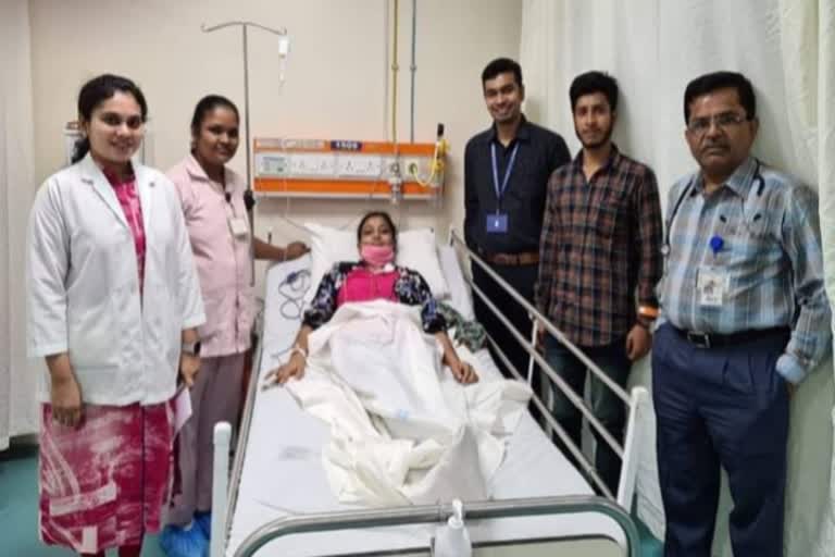 One Gairl  Appeal For Medical Help