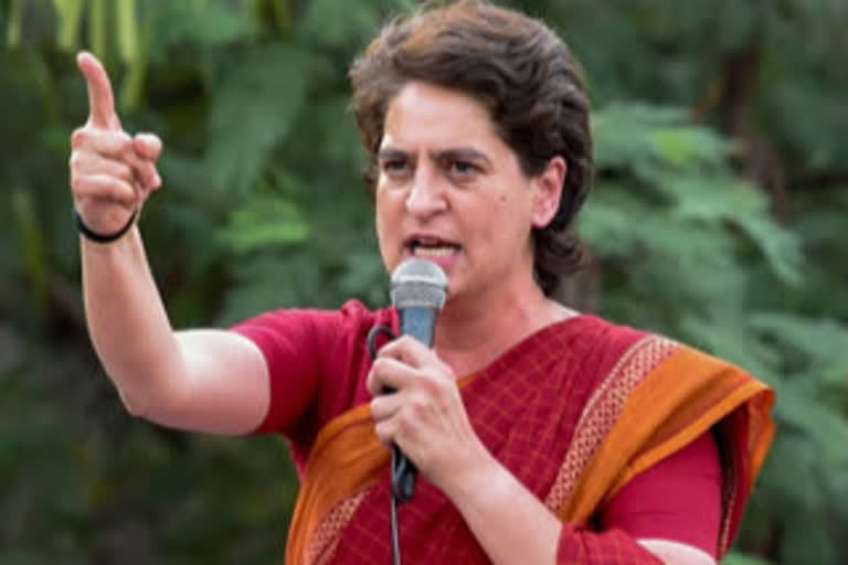 Yogi Adityanath government  Priyanka Gandhi Vadra  COVID-19 situation in UP  Uttar Pradesh government  surge in coronavirus cases  ഉത്തര്‍പ്രദേശ് സര്‍ക്കാറിനെതിരെ വിമര്‍ശനവുമായി പ്രിയങ്ക ഗാന്ധി  ഉത്തര്‍പ്രദേശ്  പ്രിയങ്ക ഗാന്ധി വാദ്ര  ലോക്ക് ഡൗണ്‍  കൊവിഡ് 19