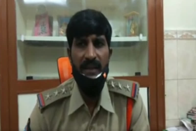 police find the kidnap cases in with in four hours in anantapur dst guthi