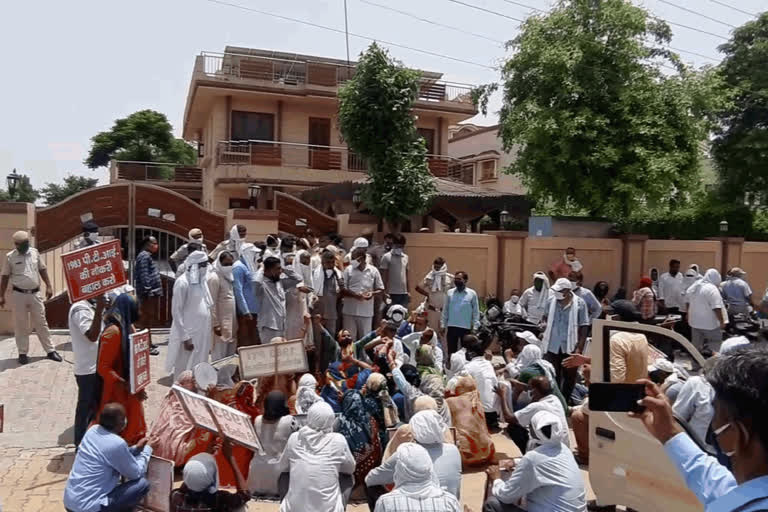 pti teachers protest in bhiwani