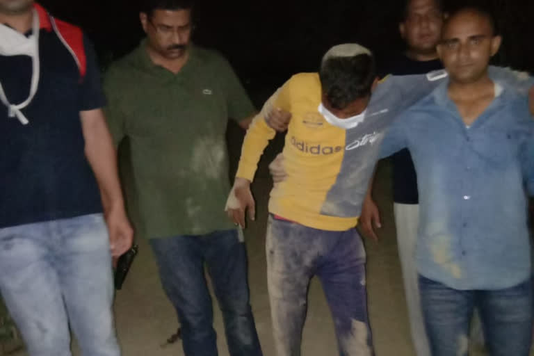 2 Robbers injured in encounter between noida police and miscreants