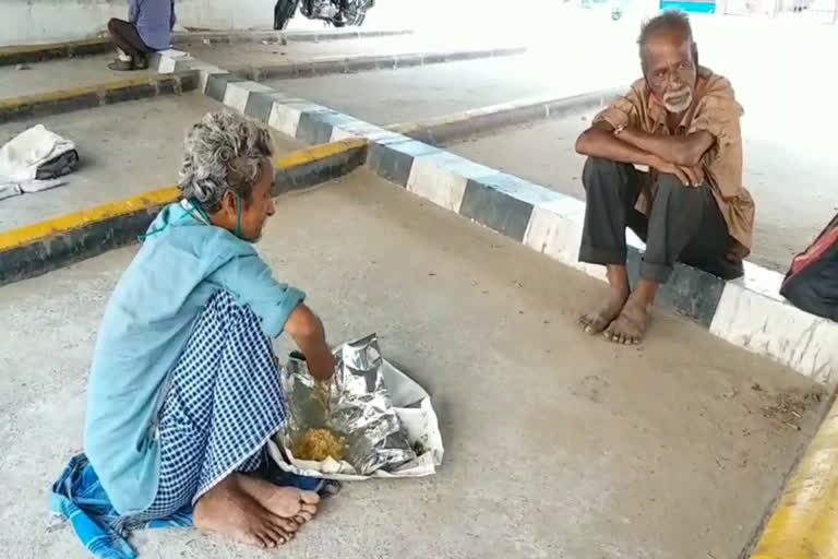 തിരുവനന്തപുരം  ലോക്ക് ഡൗൺ  മേയർ കെ ശ്രീകുമാർ  ഭക്ഷണവിതരണം  food scarcity  lock down  Thiruvananthapuram