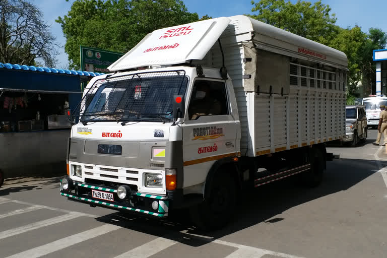 சாத்தான்குளம் காவலர்கள் சிறையில் அடைப்பு