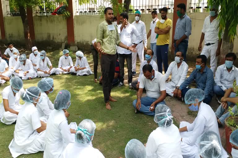 demand of nursing personnel, movement of nursing personnel