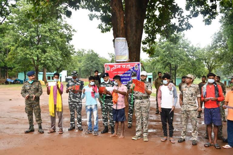 Five more Naxals surrender in Chhattisgarh's Dantewada