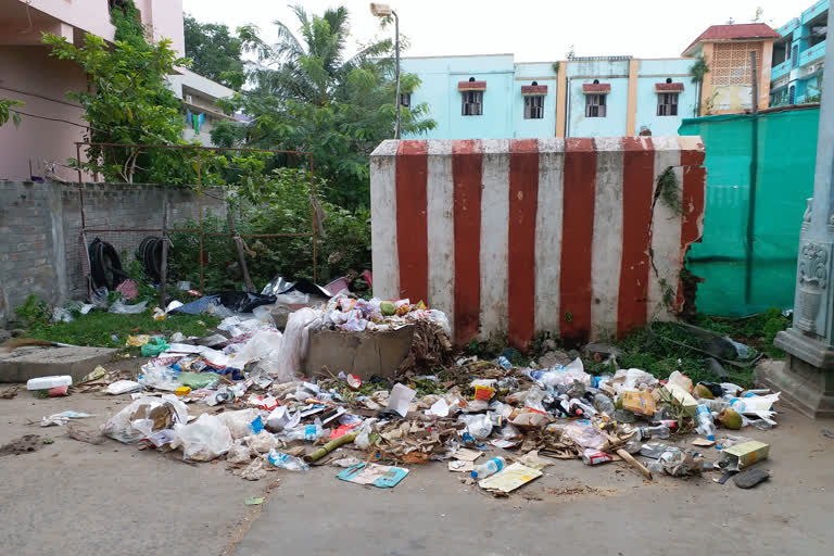 garbage problem has not been solved for two weeks..yanam streets became like dumping yards