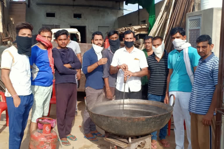 Bhopalgarh news, villagers a decoction, wedding anniversary