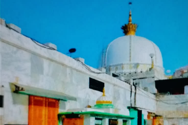 Lovers of Khwaja are waiting for the Dargah to open