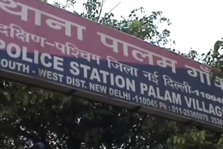 delhi police got clue of accused in palam woman constable death