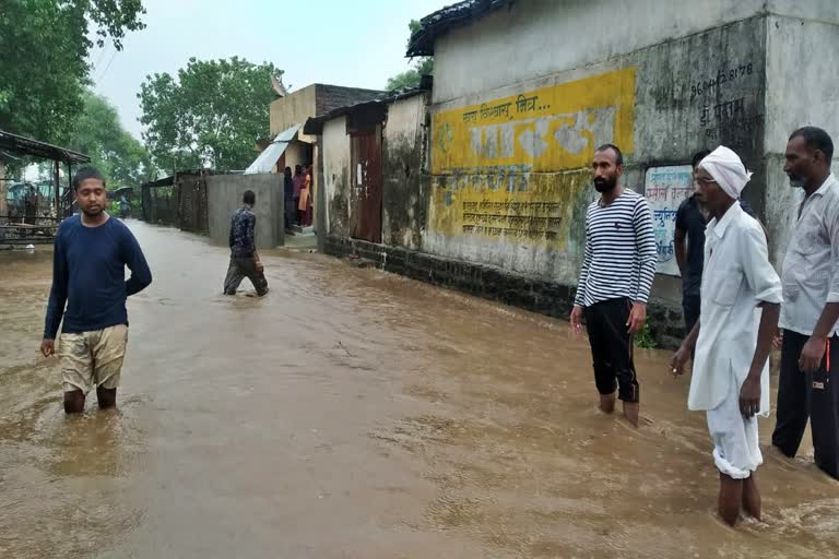 heavy-rain-in-ralegaon-taluka-at-yavatmal