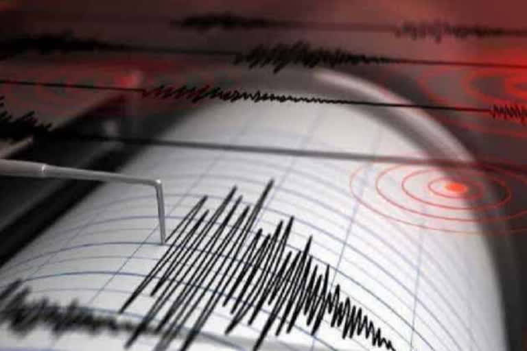 Earthquake of 4.8 magnitude hits Rajkot, no casualty  Earthquake  Rajkot  ഗുജറാത്തിലെ രാജ്‌കോട്ടില്‍ ഭൂചലനം  രാജ്‌കോട്ട്  ഗുജറാത്ത്