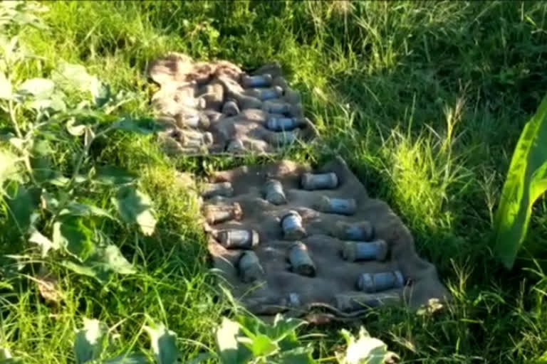 35 bomb recovered in Jalangi