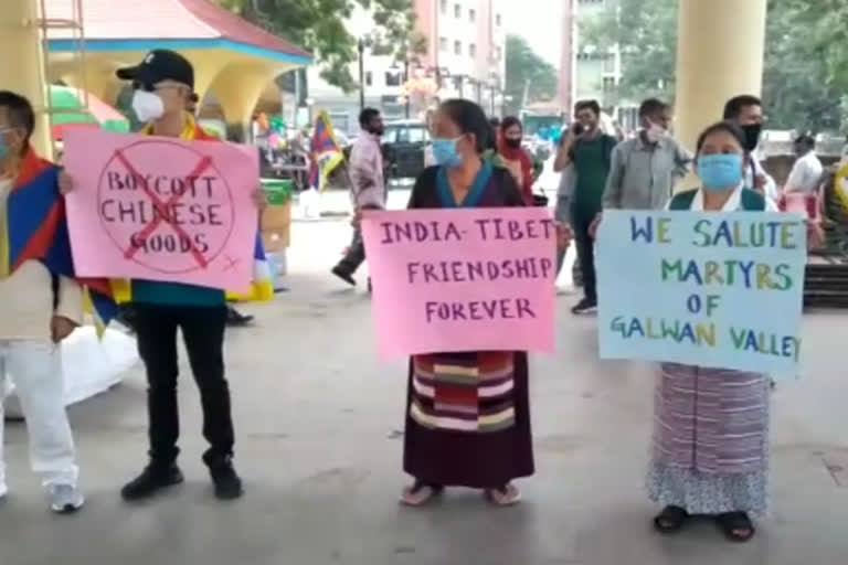 protest against china in mandi