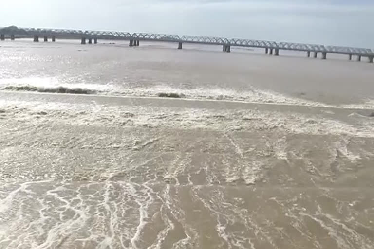 full of water in prakaham barrage