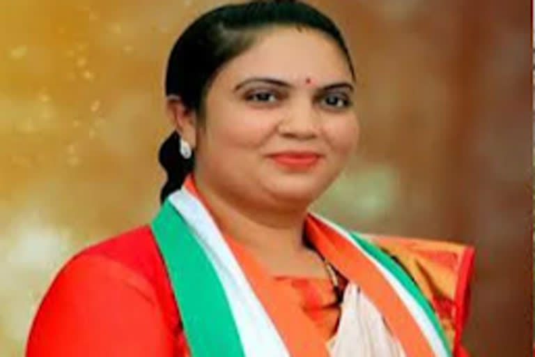 Another Congress MLA resigns in Madhya Pradesh