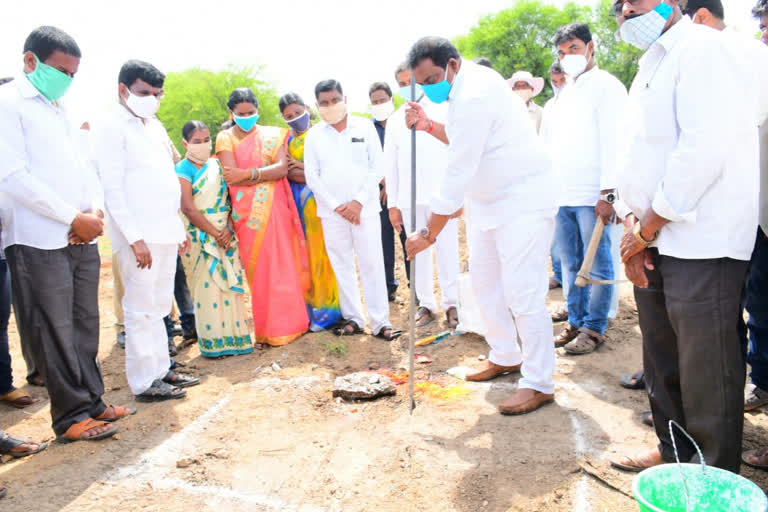 mla sunke ravi shanker visited in rajanna siricilla