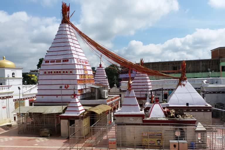 Dumka town deserted due to no shravani mela in Basukinath