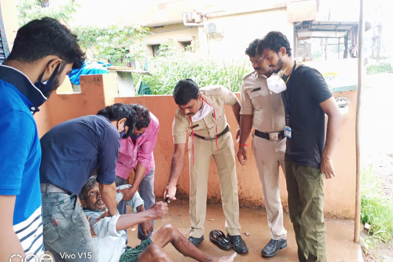 Konaja police first treated a man who had fallen into a fainting mood