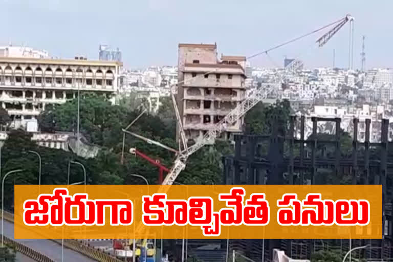 Demolition works of secretariat buildings are going