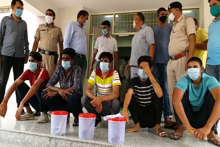 bhiwani police arrested five accused in murder case