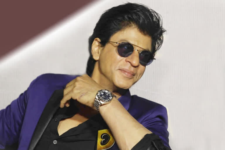 shah rukh khan jokes about being at home for past year and six months