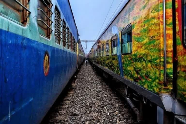 indian-trains-privatization