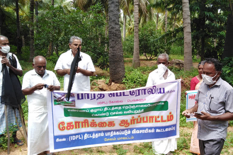 Farmers protest