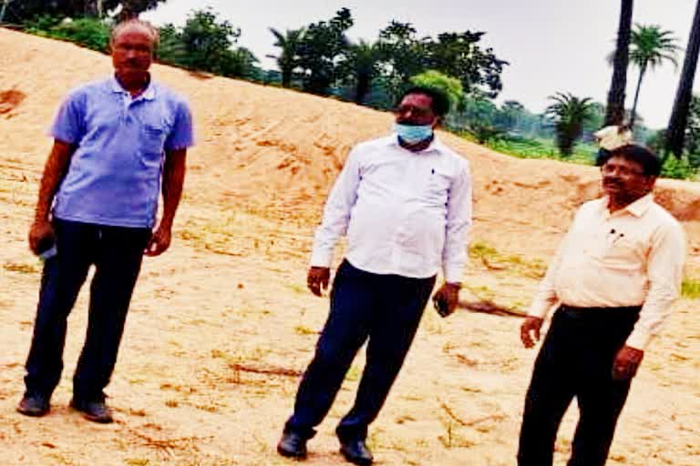 Action on illegal sand storage in Dumka