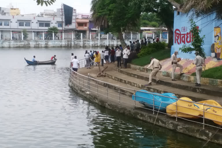 Cancer person jumped into the pond and died