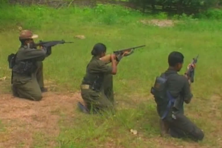 firing-between-maoists-and-police-at-vishaka-manyam