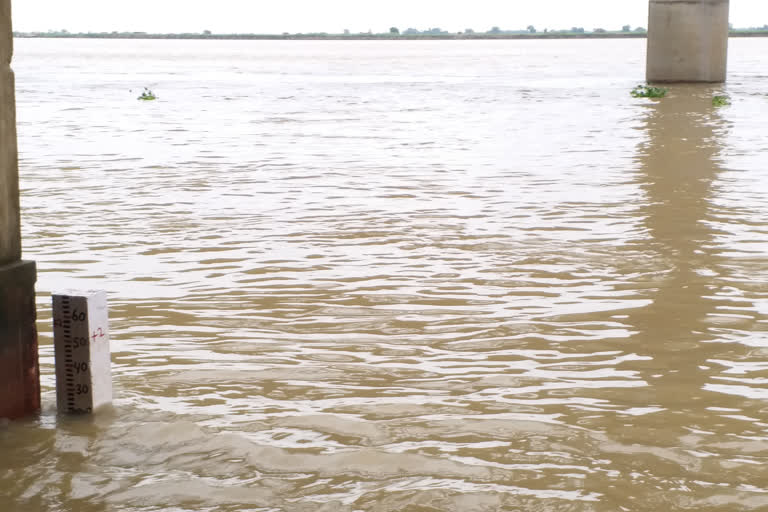 गंगा का जलस्तर