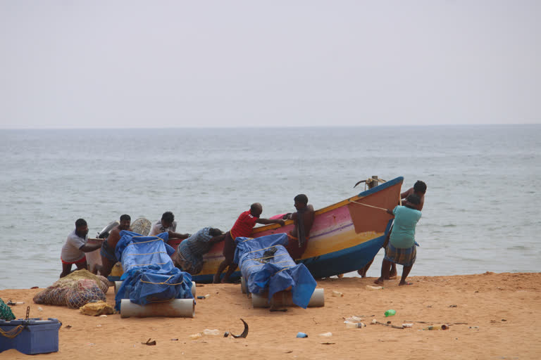 ആലപ്പുഴ  Alappuzha  മത്സ്യത്തൊഴിലാളി  Fishermen  Urgent help  തീരപ്രദേശം