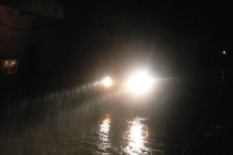 rajasthan news,  late night rains in churu,  people relief from heat