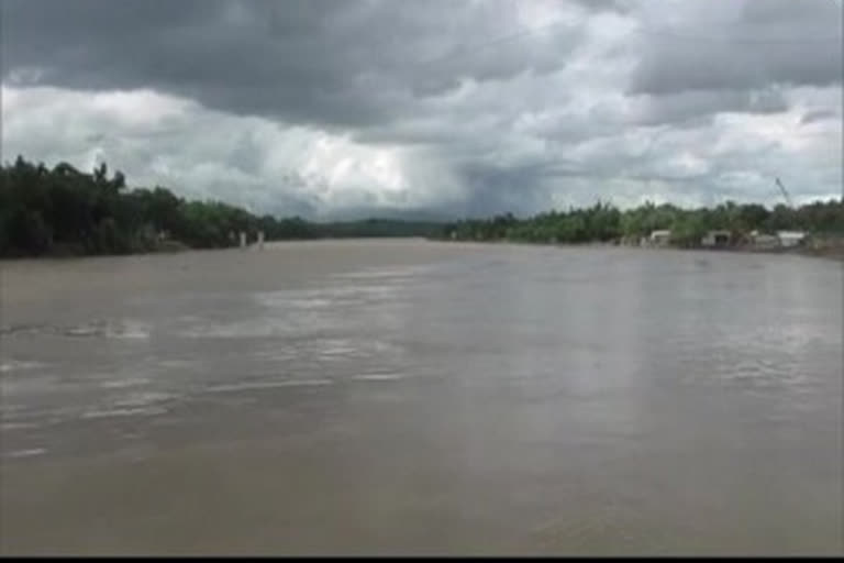 Assam: Water level rises in Barak river, further downpour may cause 'flood-like situation'