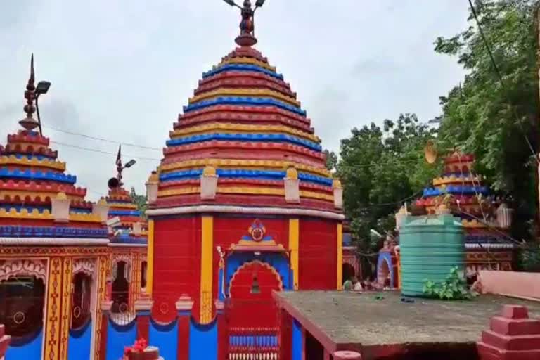 Chinmastike mandir is deserted even on the third Monday of sawan