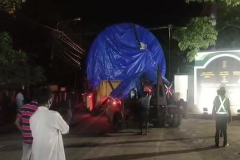 Giant machine for space project reaches Thiruvananthapuram after year long journey from Maharashtra