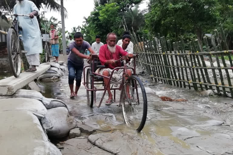 POOR ROAD CONSTRUCTION IN  JANIA