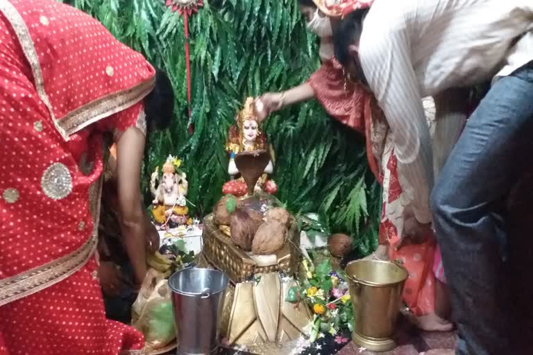 narhareshwar mahadev temple