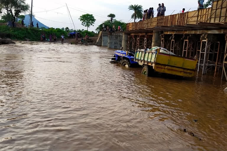 heavy rains in east agency overflowing hill streams