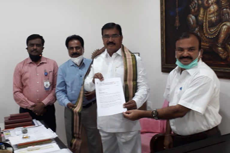 request letter to minister niranjan reddy to save bankers from corona